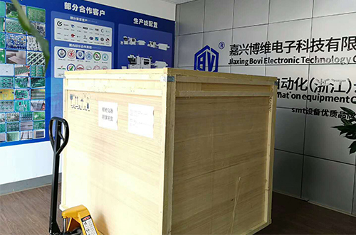安徽客戶SMT設(shè)備專車送貨，貨到上門安裝調(diào)試